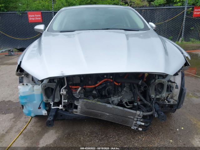 3FA6P0LU0HR354848 Ford Fusion Hybrid Se
