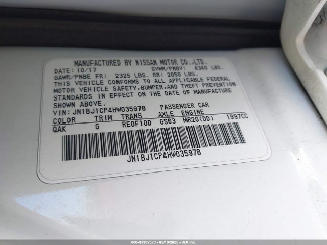 JN1BJ1CP4HW035978 Nissan 2017