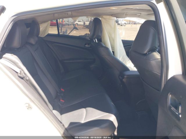 JTDKARFU5K3089070 Toyota PRIUS XLE