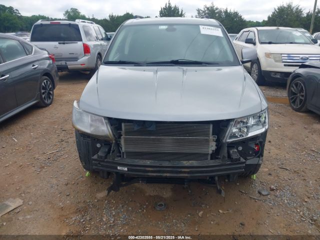 3C4PDCBG1KT701313 Dodge JOURNEY SE