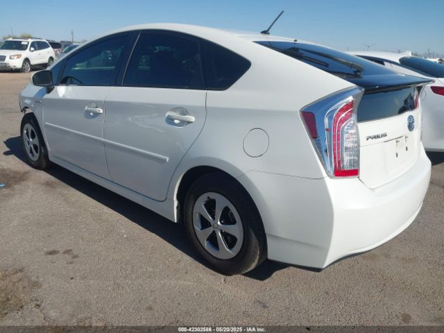 2013 TOYOTA PRIUS JTDKN3DUXD5652223 Photo 2