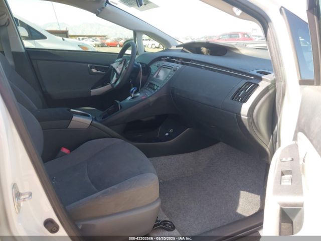 2013 TOYOTA PRIUS JTDKN3DUXD5652223 Photo 4