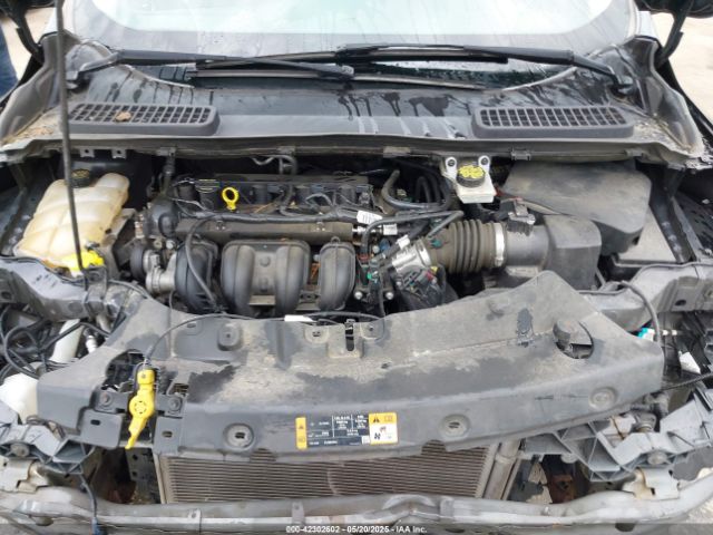 1FMCU0G78GUA19057 Ford ESCAPE SE