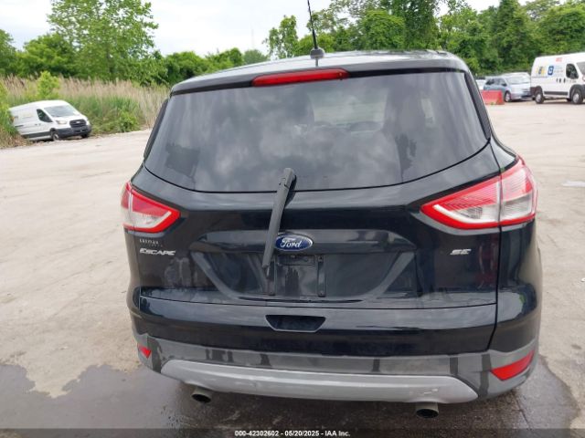 1FMCU0G78GUA19057 Ford ESCAPE SE