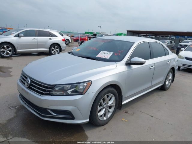 1VWAT7A35GC003544 Volkswagen Passat 1.8t S