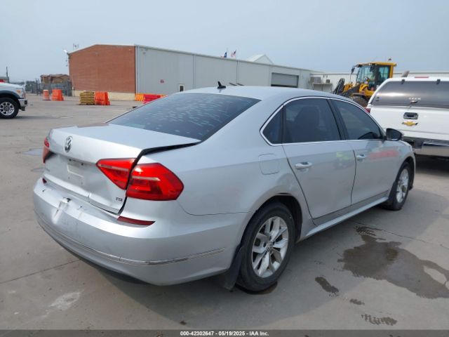 1VWAT7A35GC003544 Volkswagen Passat 1.8t S