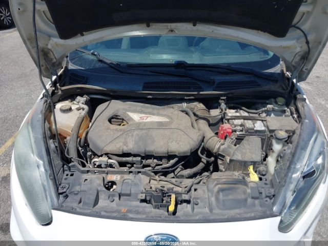 3FADP4GX0FM129570 Ford Fiesta
