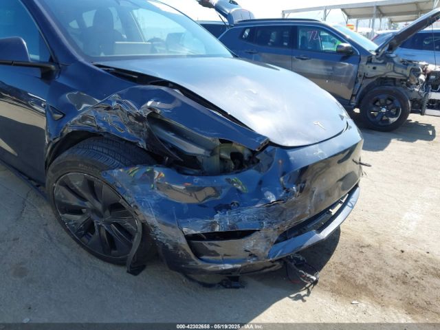2024 TESLA MODEL Y 7SAYGDED4RF115252 Photo 5