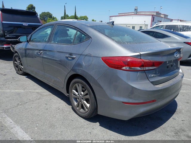 5NPD84LF3JH246563 Hyundai mpi nu