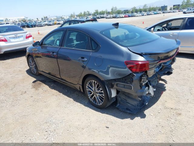 3KPF54AD3PE657798 KIA Forte Gt-line