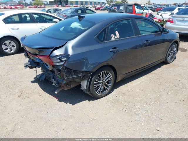 3KPF54AD3PE657798 KIA Forte Gt-line