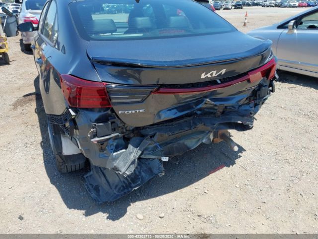 3KPF54AD3PE657798 KIA Forte Gt-line