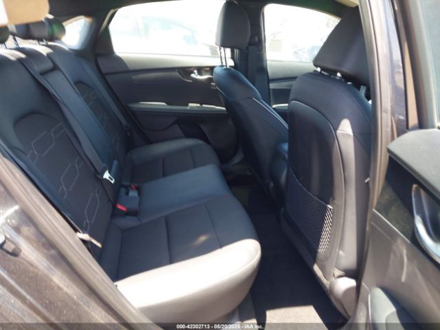 3KPF54AD3PE657798 KIA Forte Gt-line