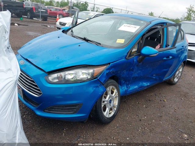 Ford FIESTA SE 2015 3FADP4EJ9FM133020 Image 2