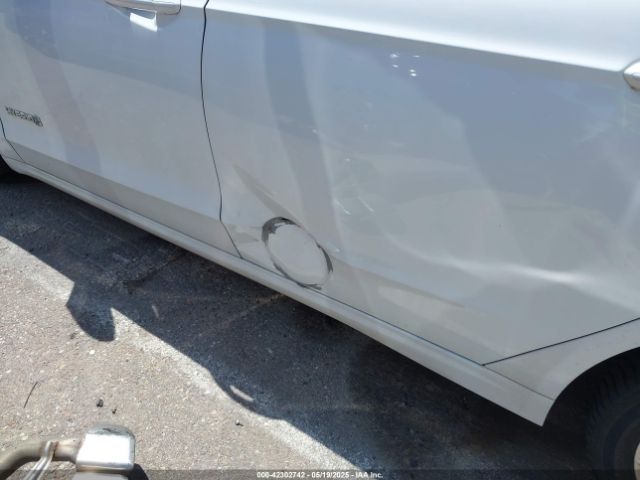 3FA6P0LU8ER142632 Ford Fusion Hybrid Se