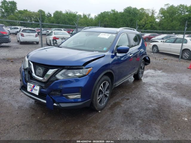 2017 NISSAN ROGUE JN8AT2MV0HW013566 Photo 1
