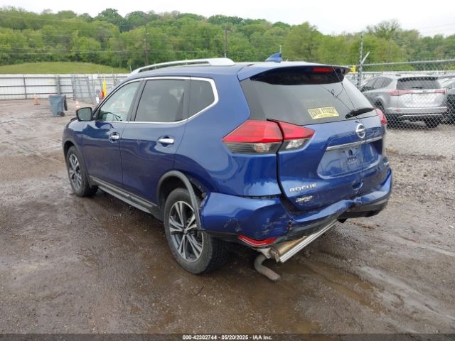 2017 NISSAN ROGUE JN8AT2MV0HW013566 Photo 2