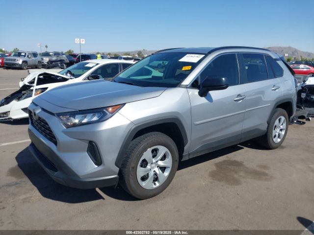 2T3F1RFV3MC255422 Toyota RAV4 LE