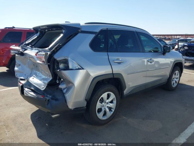 2T3F1RFV3MC255422 Toyota RAV4 LE