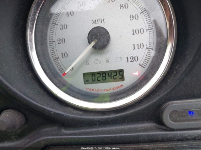 2010 HARLEY-DAVIDSON FLHX 1HD1KB416AB630302 Photo 6