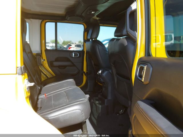 1C4HJXEN3JW306282 Jeep Wrangler Unlimited Sahara 4x4