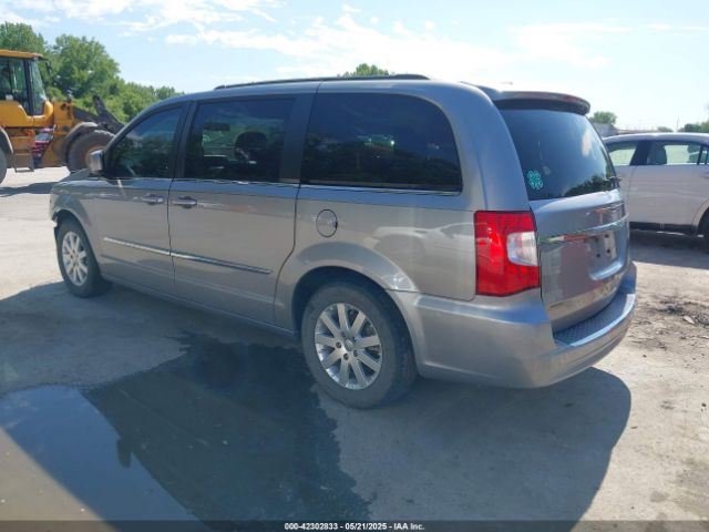 2016 CHRYSLER TOWN & COUNTRY 2C4RC1BG4GR177374 Photo 2