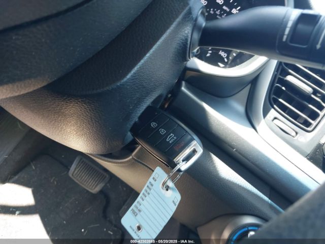 3KPA24AB2KE218442 KIA RIO S