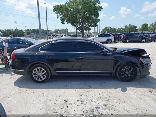 Продаж на аукціоні авто 2017 Volkswagen Passat 1.8t S, vin: 1VWAT7A31HC019158, номер лоту: 42302887