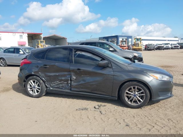 1FADP3K23JL250495 Ford FOCUS SE