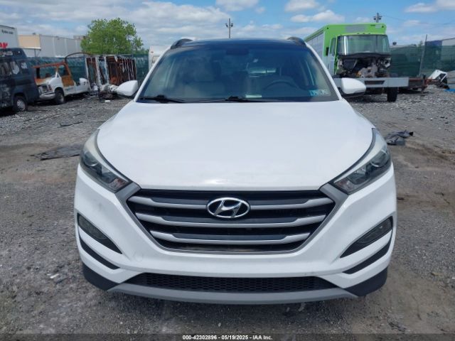 KM8J3CA26JU639776 Hyundai Tucson Value