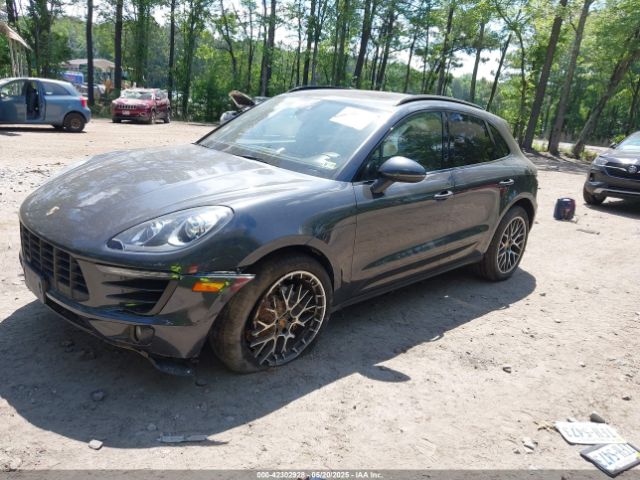 2017 PORSCHE MACAN WP1AB2A59HLB11370 Photo 1