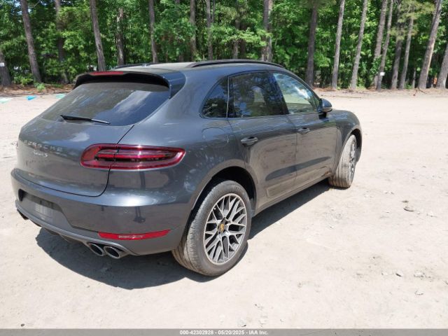 2017 PORSCHE MACAN WP1AB2A59HLB11370 Photo 3