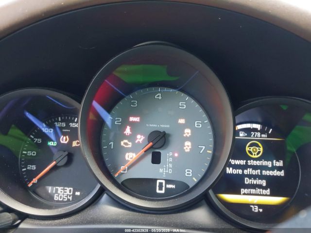 2017 PORSCHE MACAN WP1AB2A59HLB11370 Photo 6