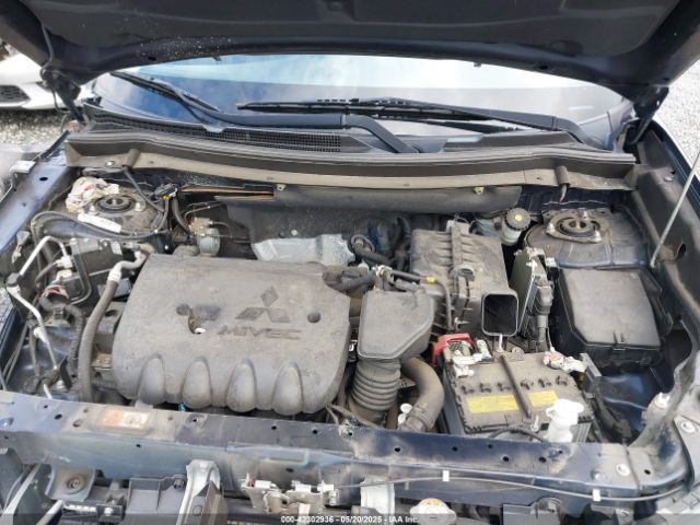 2018 MITSUBISHI OUTLANDER JA4AZ3A36JJ001146 Photo 9