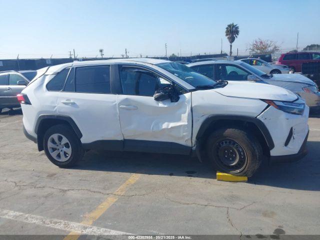 2T3K1RFV5RW337477 Toyota RAV4 LE