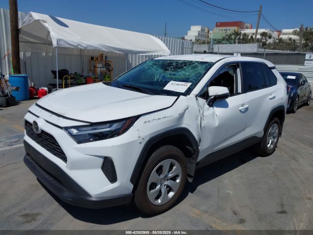 2T3K1RFV5RW337477 Toyota RAV4 LE