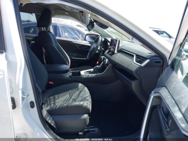 2T3K1RFV5RW337477 Toyota RAV4 LE
