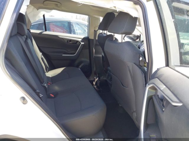 2T3K1RFV5RW337477 Toyota RAV4 LE