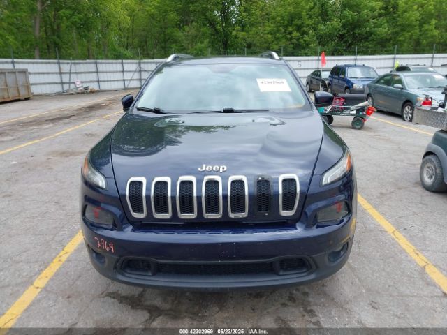 1C4PJMCB2GW145287 Jeep Cherokee Latitude
