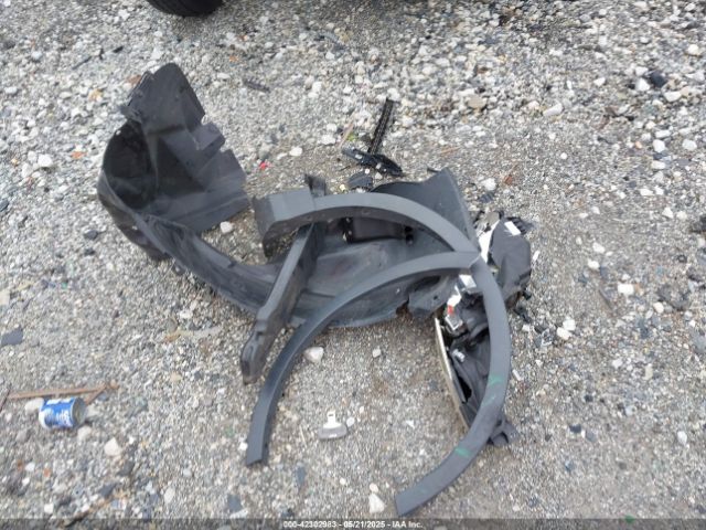 1FMCU0GX9EUE32876 Ford ESCAPE SE
