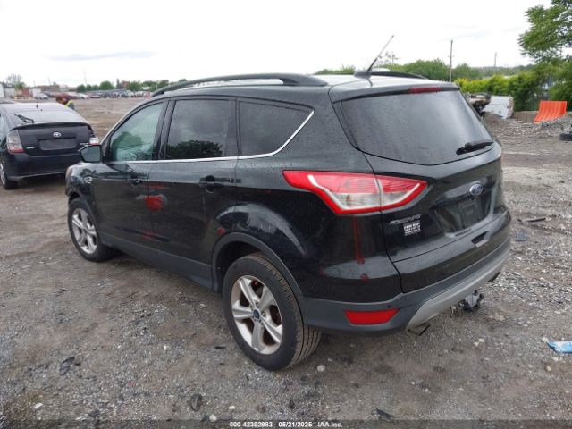 1FMCU0GX9EUE32876 Ford ESCAPE SE