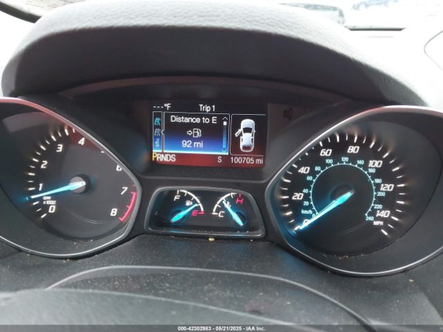 1FMCU0GX9EUE32876 Ford ESCAPE SE