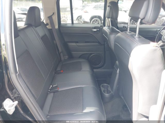 1C4NJRBB5GD709029 Jeep Patriot 75th Anniversary