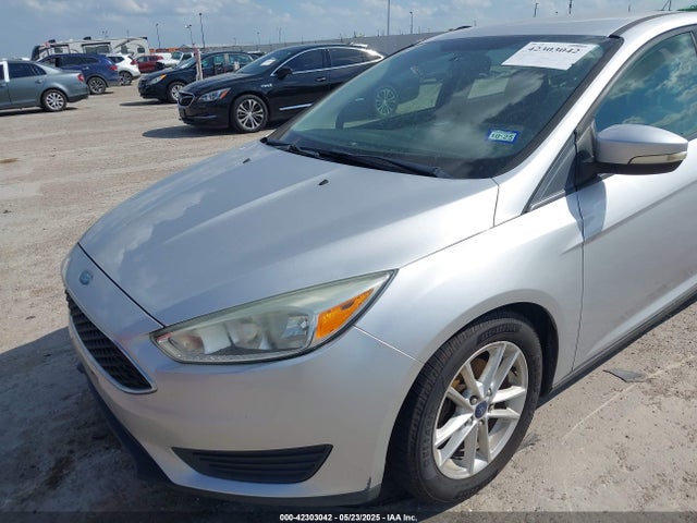 1FADP3F26FL261881 Ford FOCUS SE
