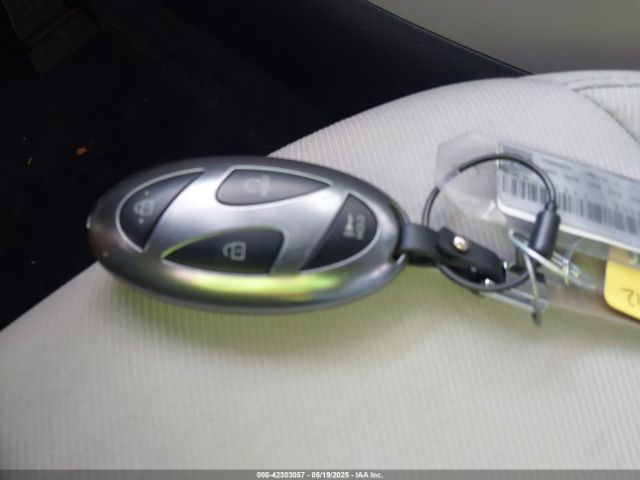 5NMJB3DE1SH505800 Hyundai TUCSON SEL