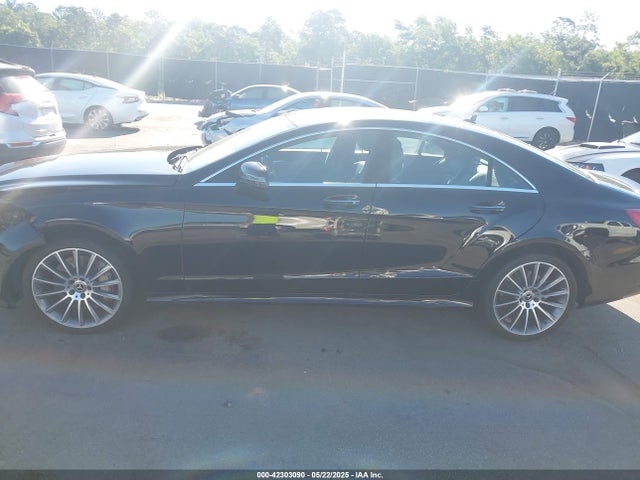 42303090 :رقم المزاد ، WDDLJ7DB8JA206084 vin ، 2018 Mercedes-benz Cls 550 مزاد بيع