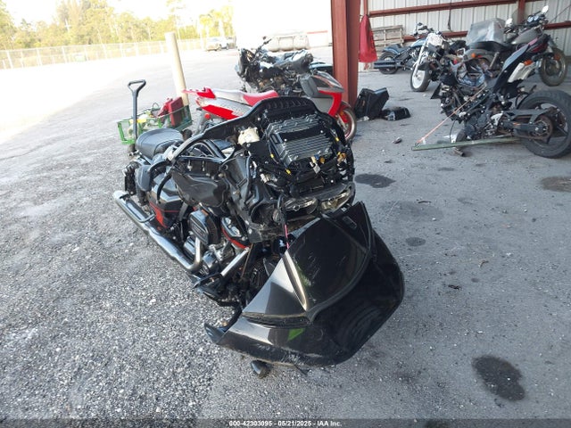 2018 HARLEY-DAVIDSON FLTRXSE 1HD1TCL14JB958337