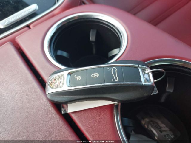 2018 PORSCHE PANAMERA E-HYBRID WP0AE2A7XJL174378 Photo 10