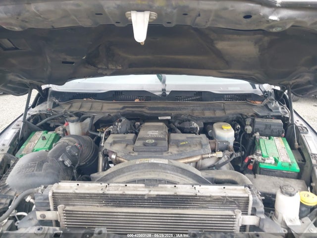 3C6UR5FL5JG218204 RAM 2500