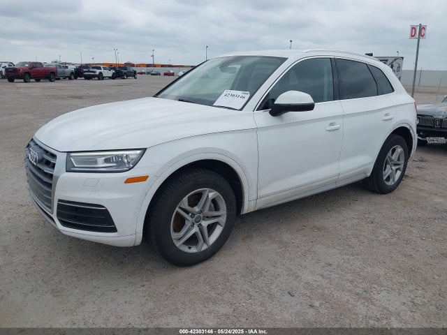 2019 AUDI Q5 WA1ANAFY9K2092462 Photo 1